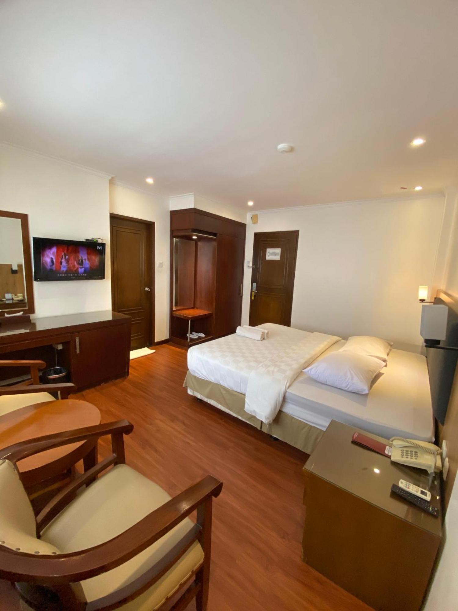 ג'קרטה Cipta Hotel Wahid Hasyim מראה חיצוני תמונה