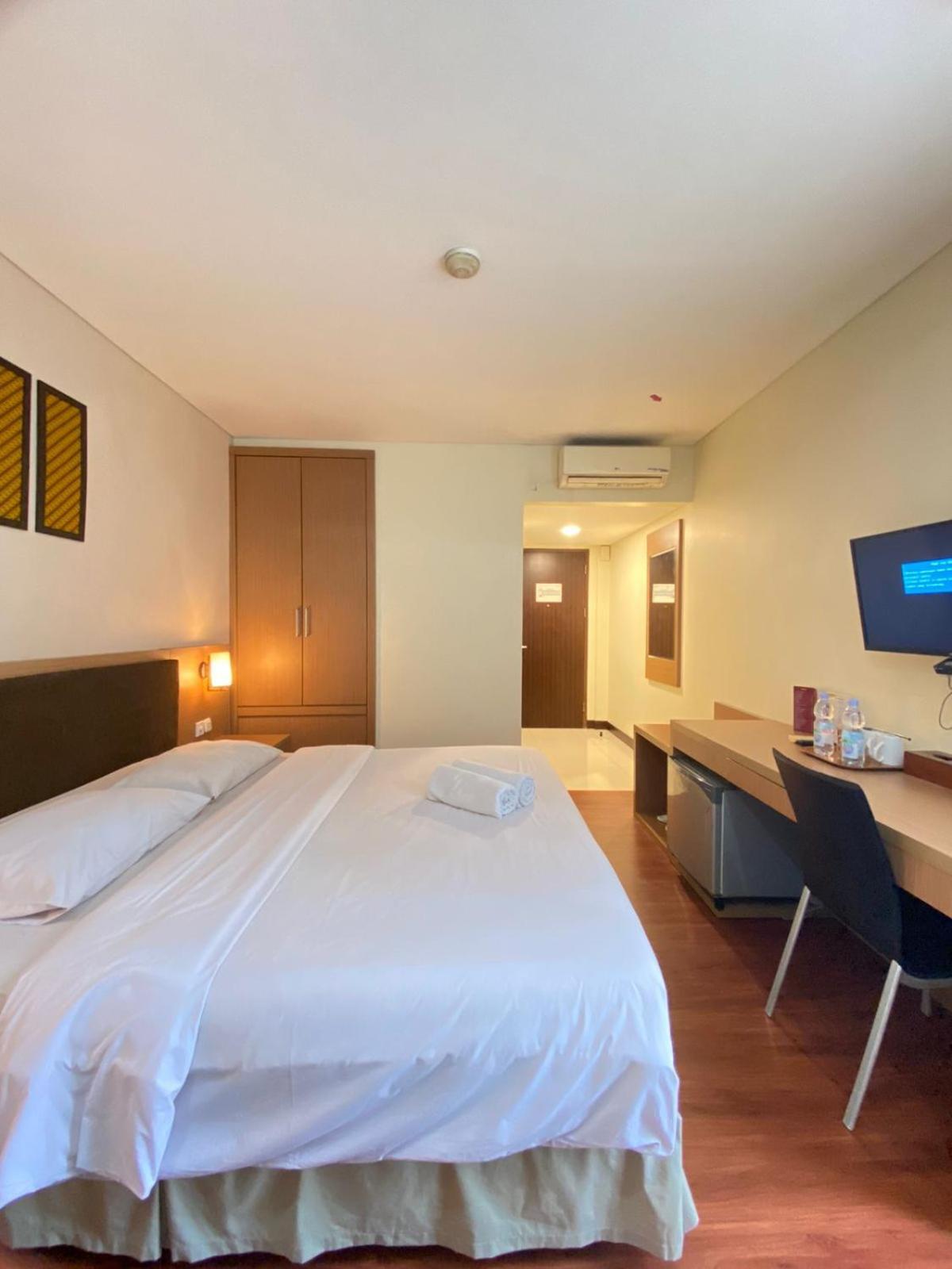 ג'קרטה Cipta Hotel Wahid Hasyim מראה חיצוני תמונה