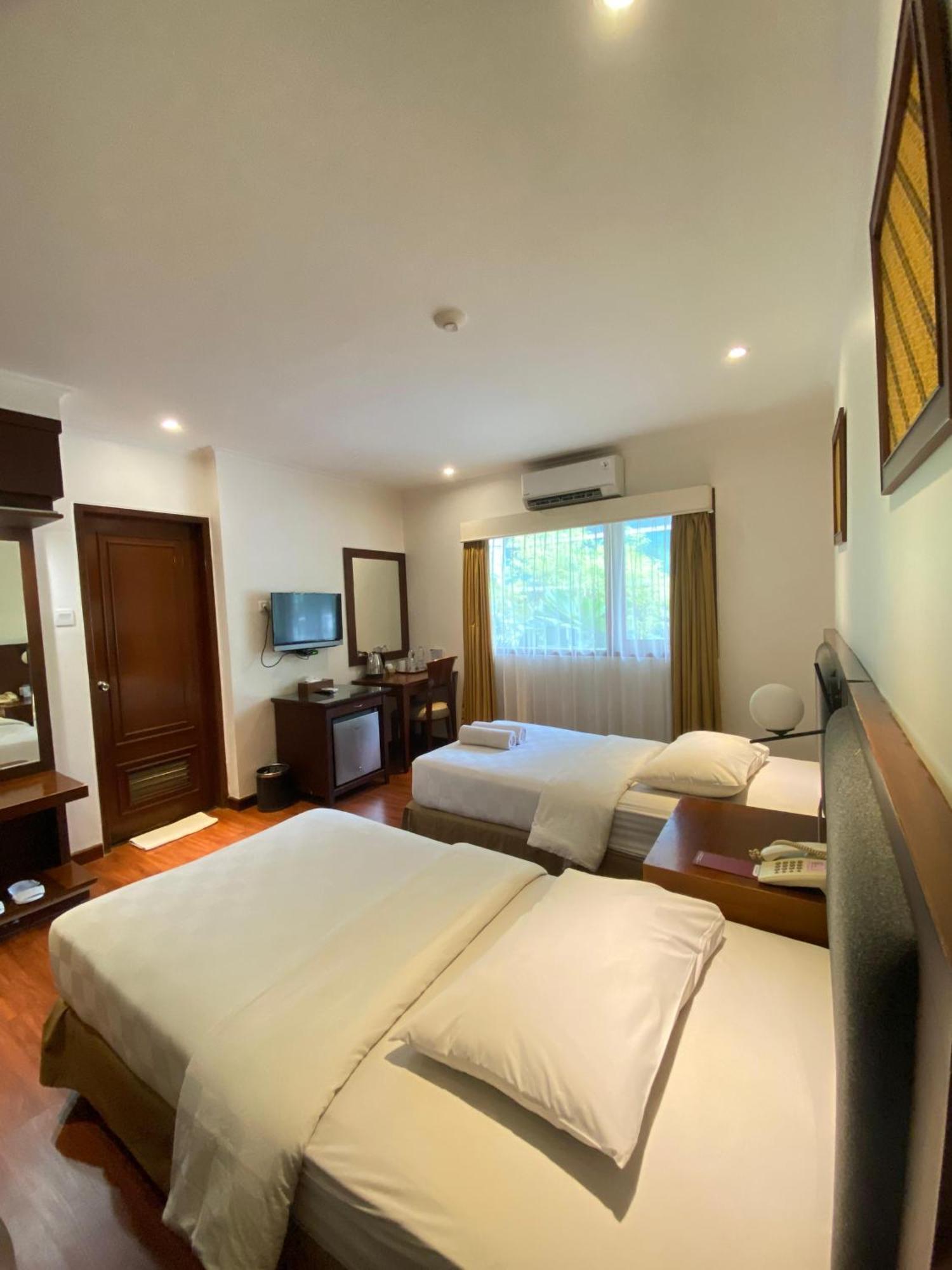 ג'קרטה Cipta Hotel Wahid Hasyim מראה חיצוני תמונה